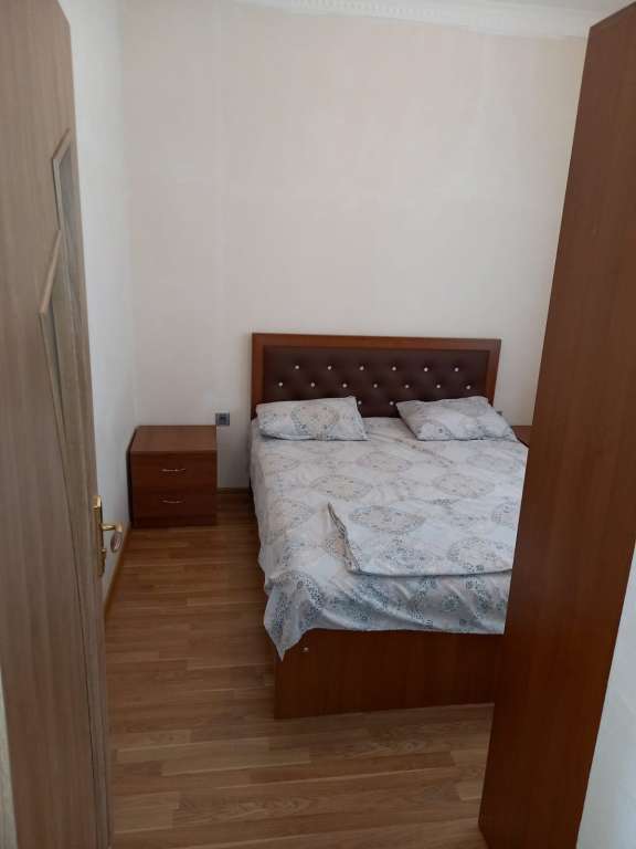 Qax Qax, Азербайджан günlük kirayə Həyət evi / Villa 100 AZN-a 4 otaqlı