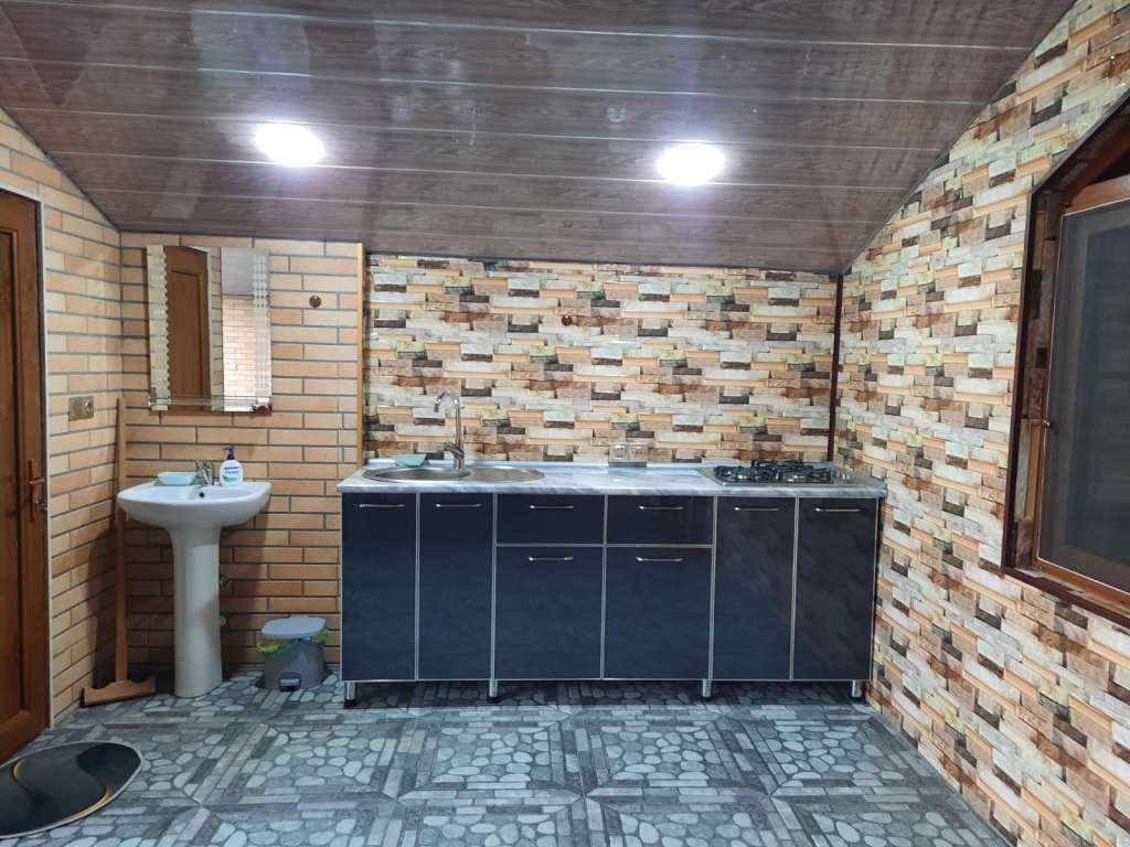Qax Qaxbaş, Qax, Azərbaycan günlük kirayə Həyət evi / Villa 80 AZN-a 3 otaqlı