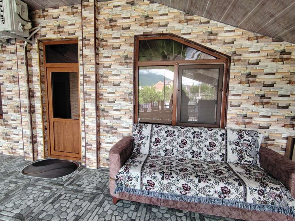 Qax Qaxbaş, Qax, Azərbaycan günlük kirayə Həyət evi / Villa 80 AZN-a 3 otaqlı
