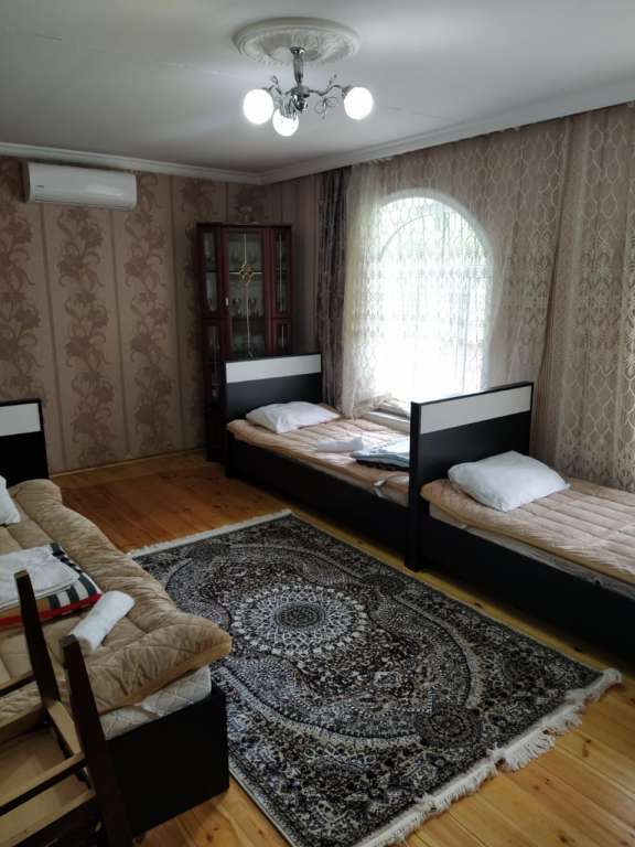Qəbələ XVW7+FJF, Kebele, Azerbaycan günlük kirayə Həyət evi / Villa 200 AZN-a 4 otaqlı