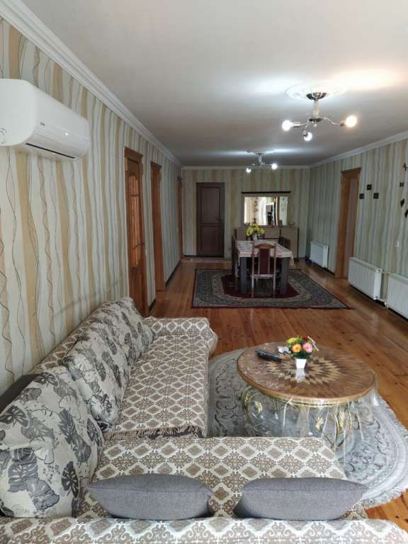 Qəbələ XVW7+FJF, Kebele, Azerbaycan günlük kirayə Həyət evi / Villa 200 AZN-a 4 otaqlı