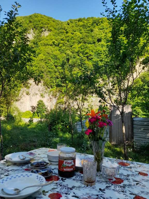 Qax Ağçay, Азербайджан günlük kirayə Həyət evi / Villa 80 AZN-a 2 otaqlı