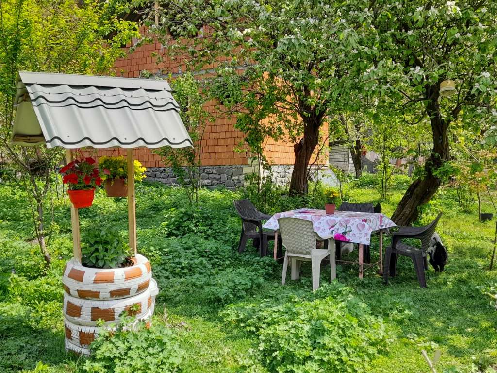 Qax Ağçay, Азербайджан günlük kirayə Həyət evi / Villa 80 AZN-a 2 otaqlı