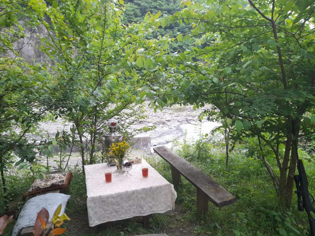 Qax Ağçay, Азербайджан günlük kirayə Həyət evi / Villa 80 AZN-a 2 otaqlı