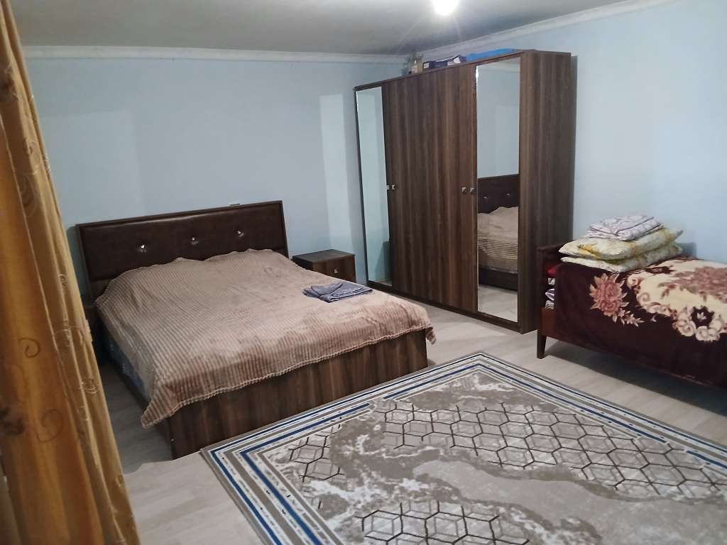Qax Ağçay, Азербайджан günlük kirayə Həyət evi / Villa 80 AZN-a 2 otaqlı