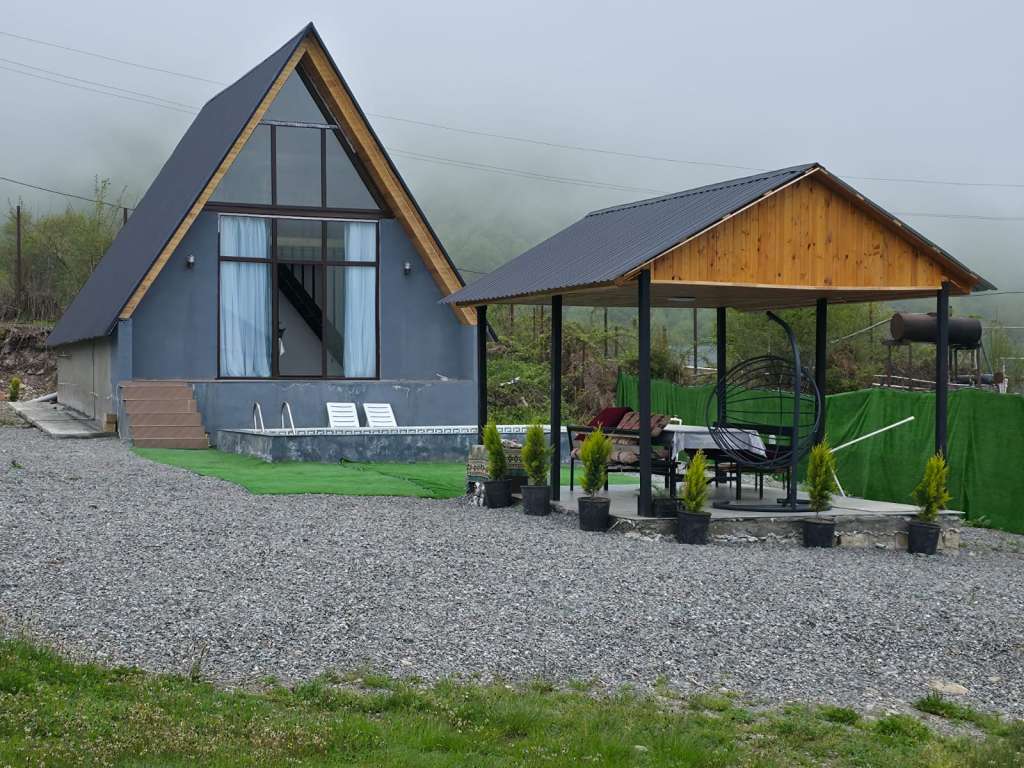 İsmayıllı X355+M8 Qalacıq, Azerbaycan günlük kirayə A-Frame 170 AZN-a 3 otaqlı