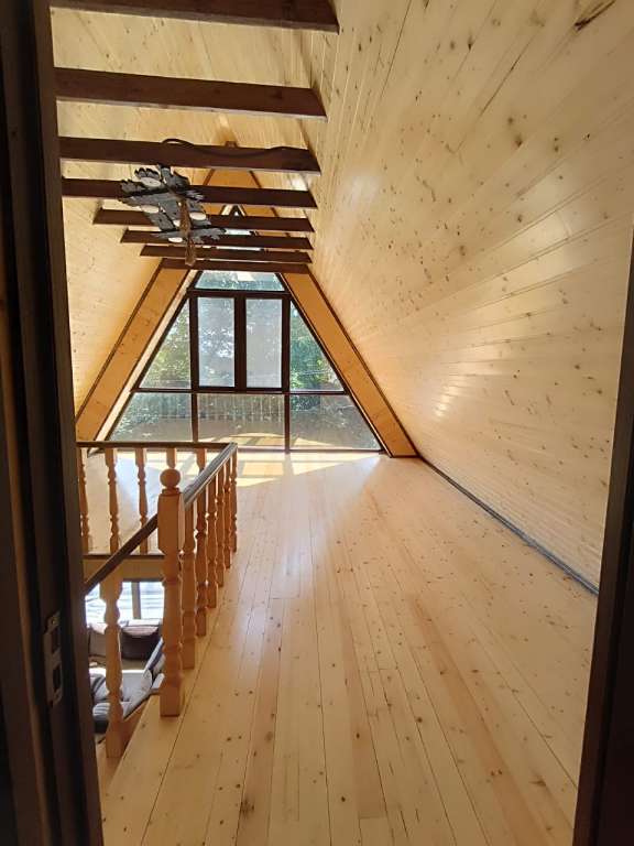 Qəbələ Mıxlıqovaq, Azərbaycan günlük kirayə A-Frame 250 AZN-a 4 otaqlı