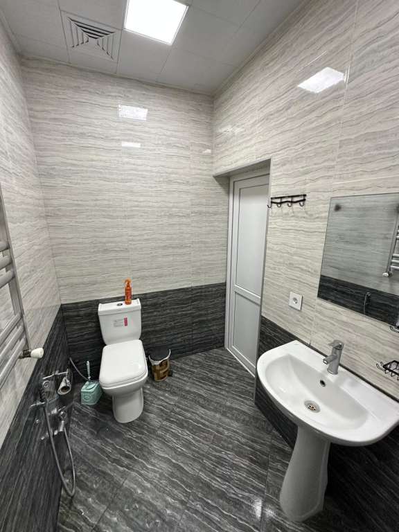 Qəbələ XRQW+37P, Ümnisə Musabəyova, Qəbələ, Azərbaycan günlük kirayə Həyət evi / Villa 200 AZN-a 2 otaqlı