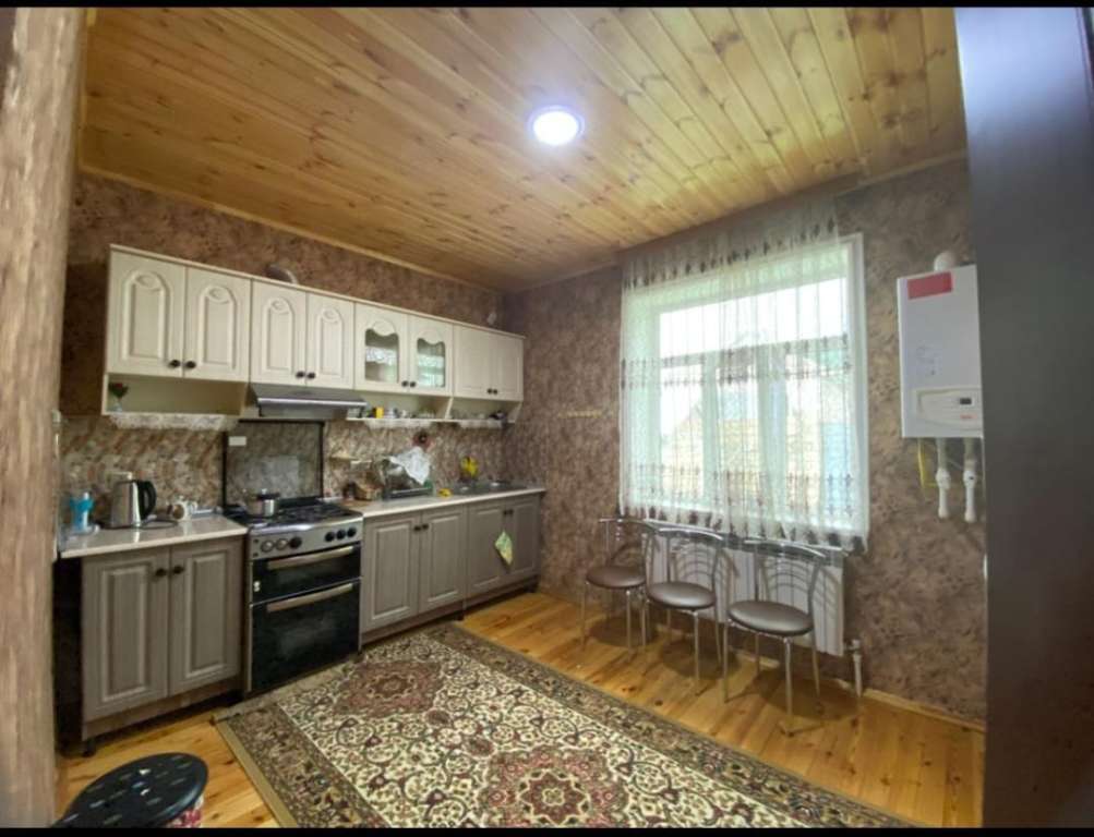 Qəbələ Pastar məhəlləsi günlük kirayə Həyət evi / Villa 80 AZN-a 3 otaqlı