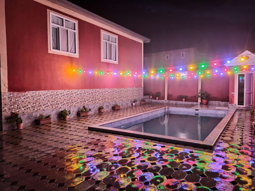 Qəbələ XRQG+3MJ, Kebele, Azerbaycan günlük kirayə Həyət evi / Villa 180 AZN-a 3 otaqlı