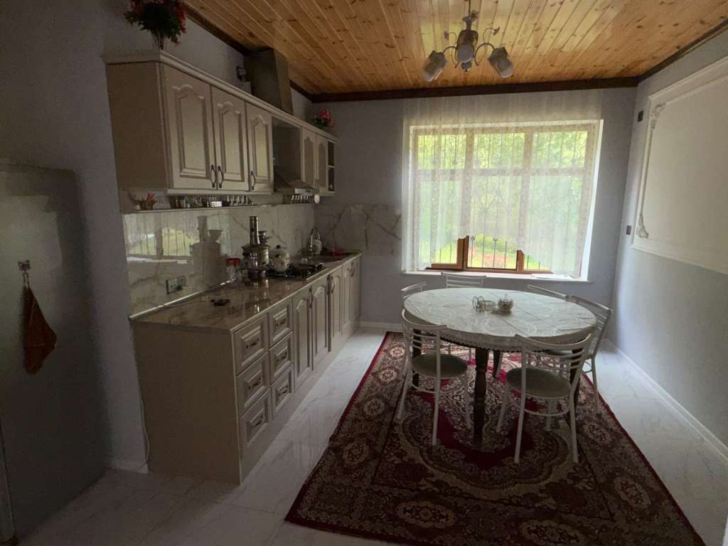 Qəbələ Vəndam Qəsəbəsi Cümə Məscidi, Vəndam, Azərbaycan günlük kirayə Həyət evi / Villa 250 AZN-a 3 otaqlı