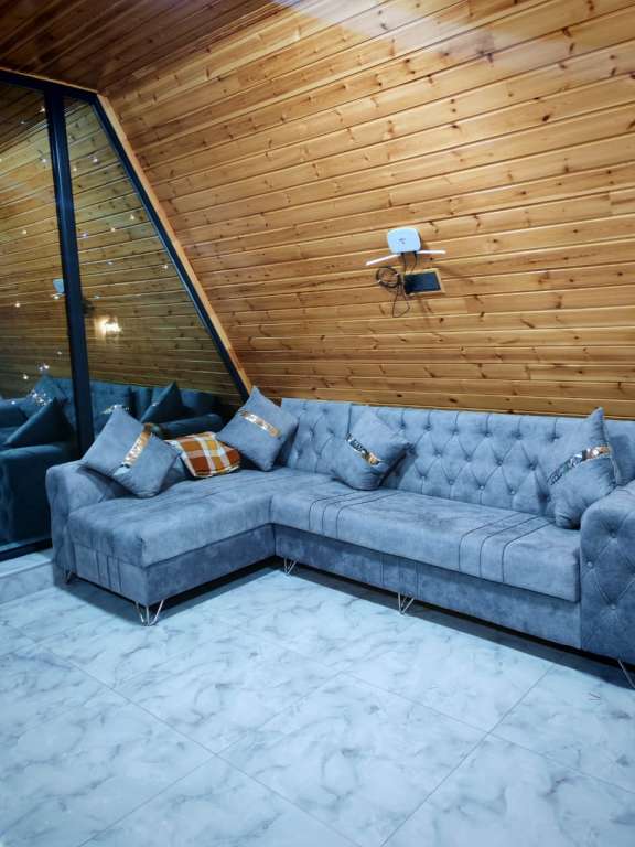 Qəbələ XW79+5H, Nohurqışlaq, Azərbaycan günlük kirayə A-Frame 270 AZN-a 3 otaqlı