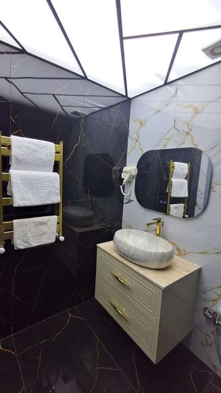 Qəbələ XW79+5H, Nohurqışlaq, Azərbaycan günlük kirayə A-Frame 270 AZN-a 3 otaqlı