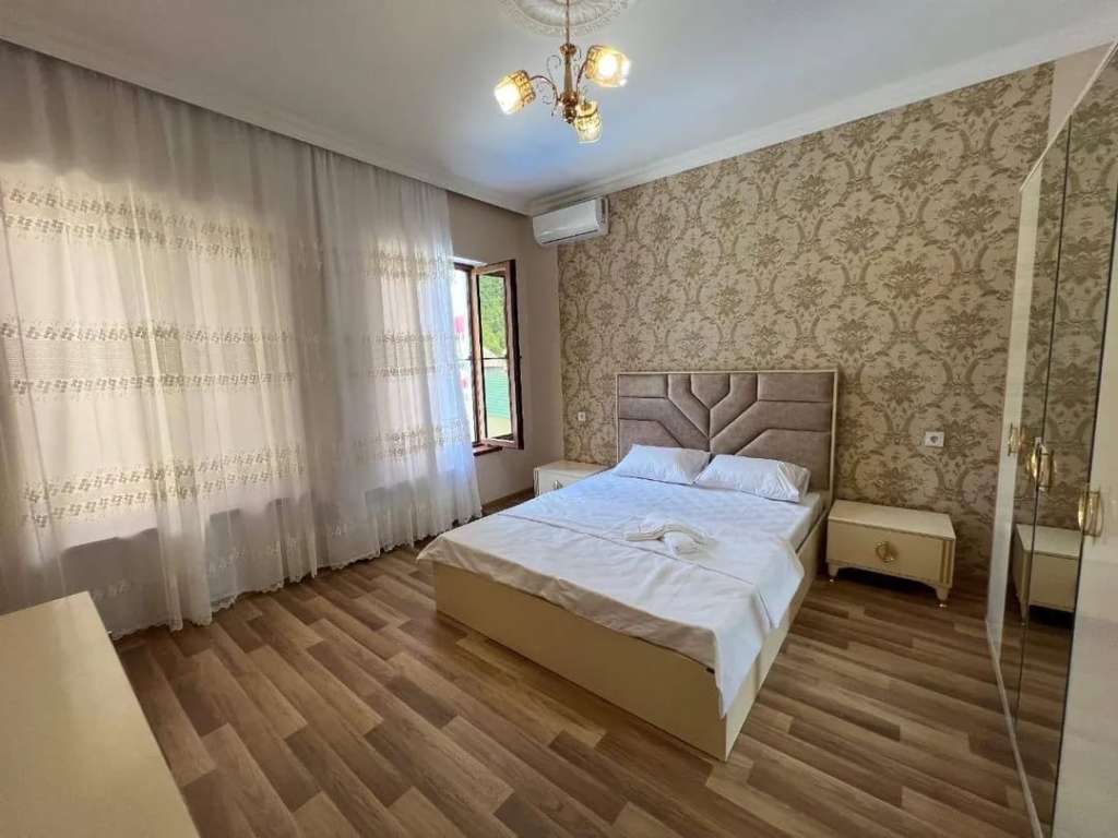 Qəbələ XRVW+32, Kebele, Azerbaycan günlük kirayə Həyət evi / Villa 250 AZN-a 6 otaqlı
