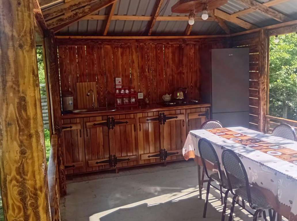 Qəbələ WXQ2+H2R, Вандам, Азербайджан günlük kirayə Həyət evi / Villa 60 AZN-a 4 otaqlı