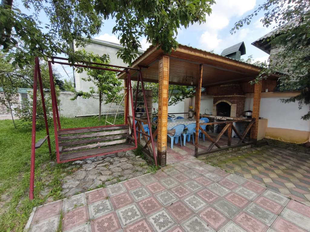 Qəbələ XVV7+C36, Seyid Əzim Şirvani, Qəbələ, Azerbaycan günlük kirayə Həyət evi / Villa 150 AZN-a 3 otaqlı