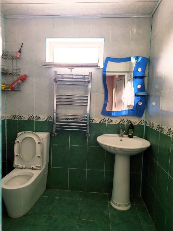 Qəbələ XVV7+C36, Seyid Əzim Şirvani, Qəbələ, Azerbaycan günlük kirayə Həyət evi / Villa 150 AZN-a 3 otaqlı