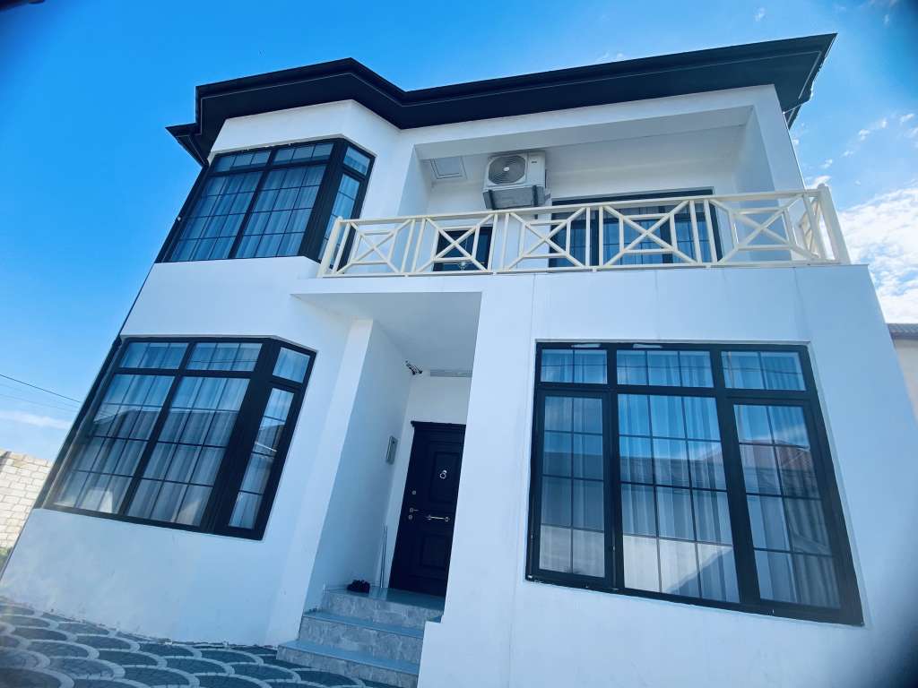 Quba 9F3J+R7 Губа, Азербайджан Azərbaycanda günlük kirayə Həyət evi / Villa 170 AZN-a 6 otaqlı