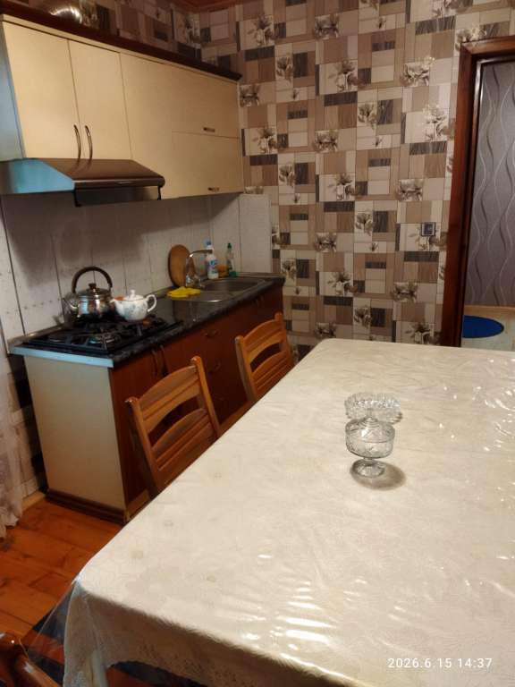 Qəbələ Qəbələ rayon Vəndam qəsəbəsi, qəsəbəsi, Azərbaycan günlük kirayə Həyət evi / Villa 200 AZN-a 3 otaqlı