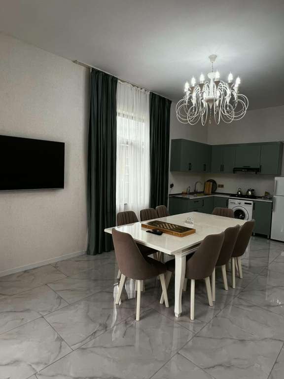 Quba Qəçrəş, Quba, Azərbaycan günlük kirayə Həyət evi / Villa 200 AZN-a 3 otaqlı
