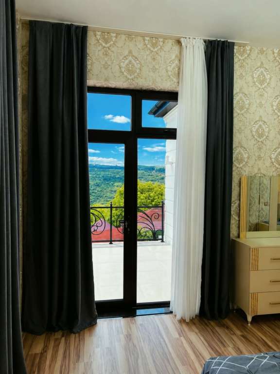 Quba Qəçrəş, Quba, Azərbaycan günlük kirayə Həyət evi / Villa 200 AZN-a 3 otaqlı