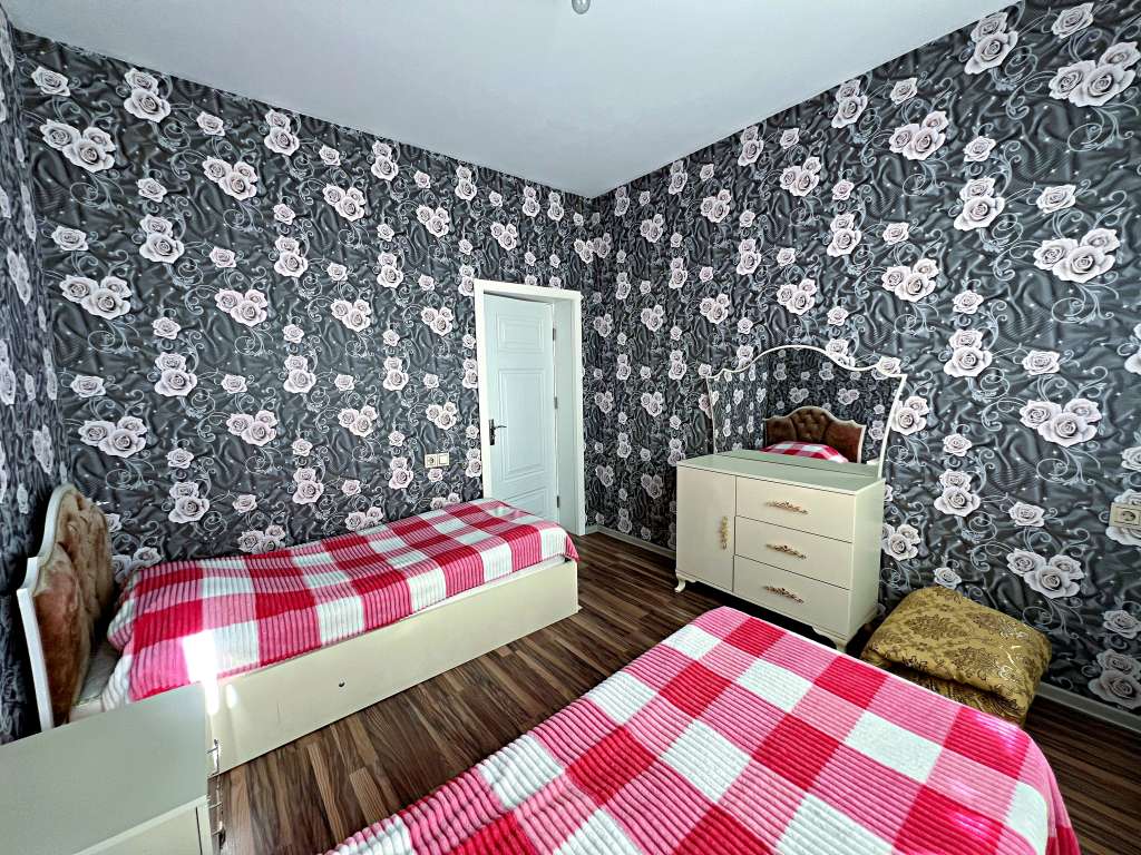 Qəbələ Qemervan yolu günlük kirayə Həyət evi / Villa 230 AZN-a 4 otaqlı