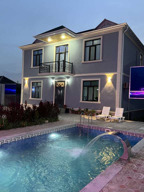 Qəbələ Qəbələ, Azərbaycan Azərbaycanda günlük kirayə Həyət evi / Villa 250 AZN-a 5 otaqlı