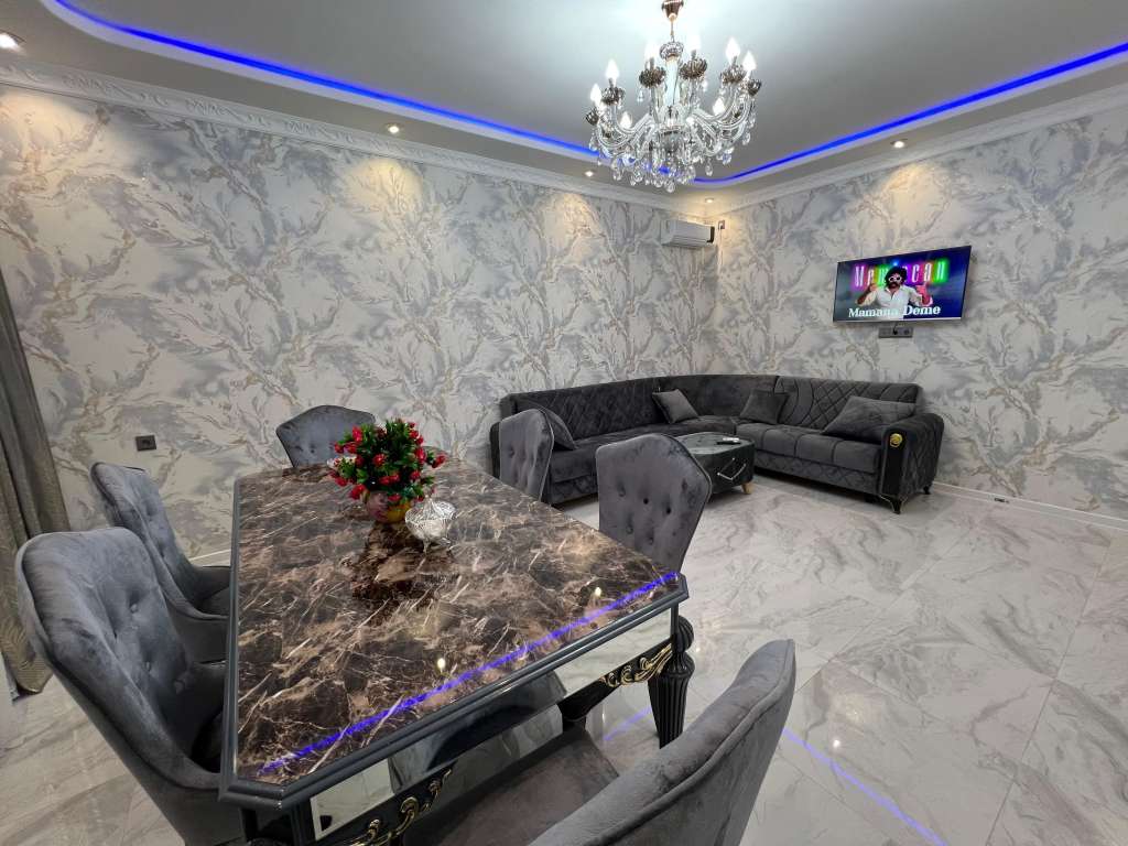 Qəbələ Qəbələ, Azərbaycan günlük kirayə Həyət evi / Villa 250 AZN-a 5 otaqlı