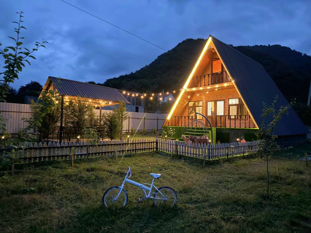 İsmayıllı X355+M8 Qalacıq, Azerbaycan günlük kirayə A-Frame 120 AZN-a 4 otaqlı