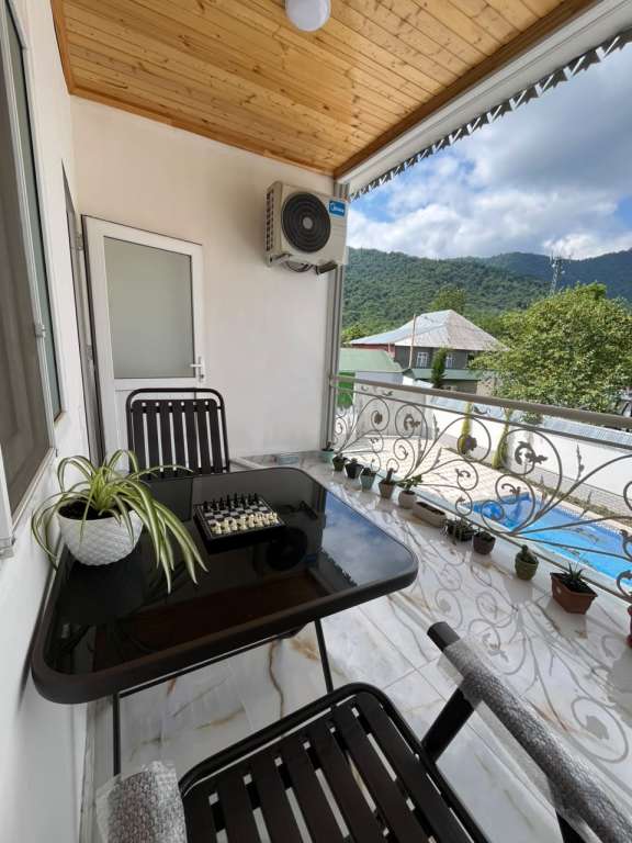 Qəbələ Qəbələ, Azerbaycan günlük kirayə Həyət evi / Villa 250 AZN-a 3 otaqlı
