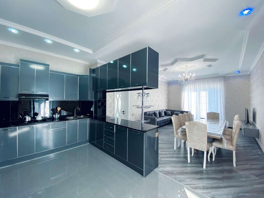 Qəbələ Qəbələ günlük kirayə Həyət evi / Villa 350 AZN-a 4 otaqlı