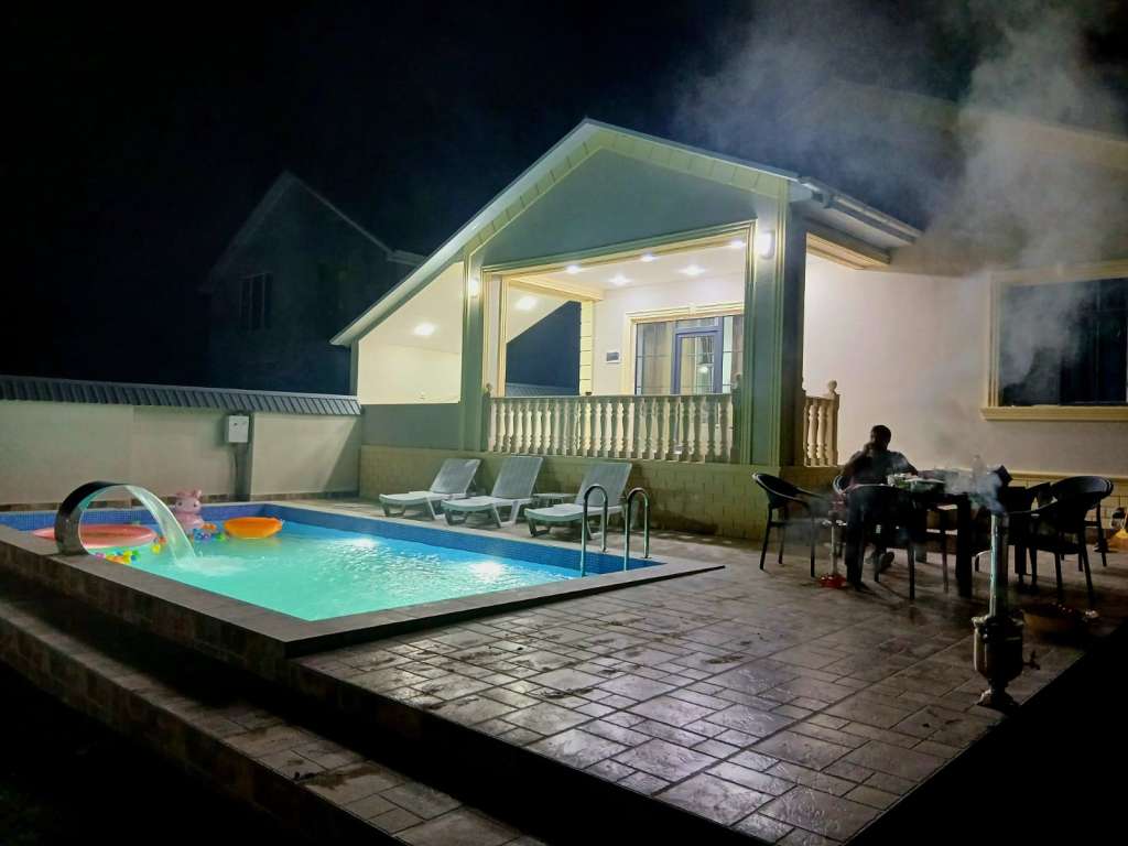 Qəbələ Vəndam günlük kirayə Həyət evi / Villa 200 AZN-a 3 otaqlı