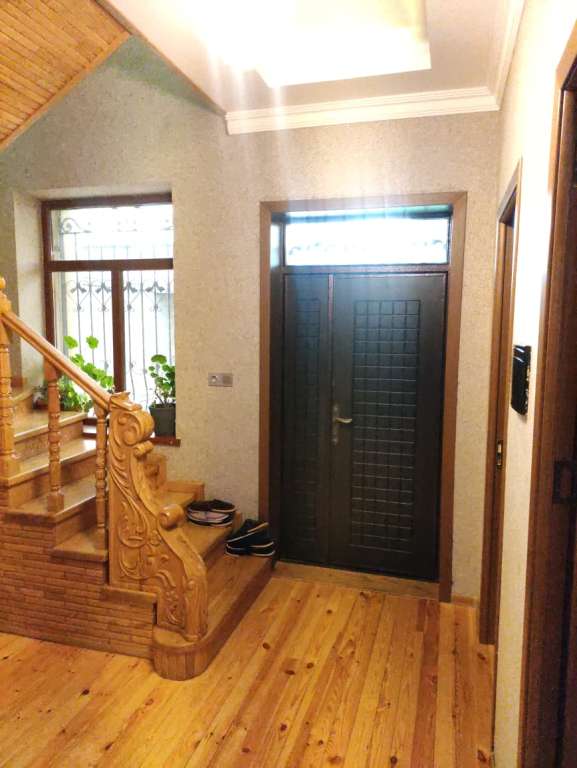 Qəbələ Qəbələ günlük kirayə Həyət evi / Villa 250 AZN-a 4 otaqlı