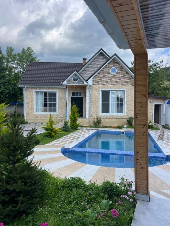 Qəbələ Qəbələ Azərbaycanda günlük kirayə Həyət evi / Villa 250 AZN-a 2 otaqlı