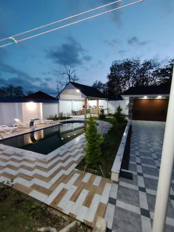 Qəbələ Qəbələ günlük kirayə Həyət evi / Villa 250 AZN-a 2 otaqlı