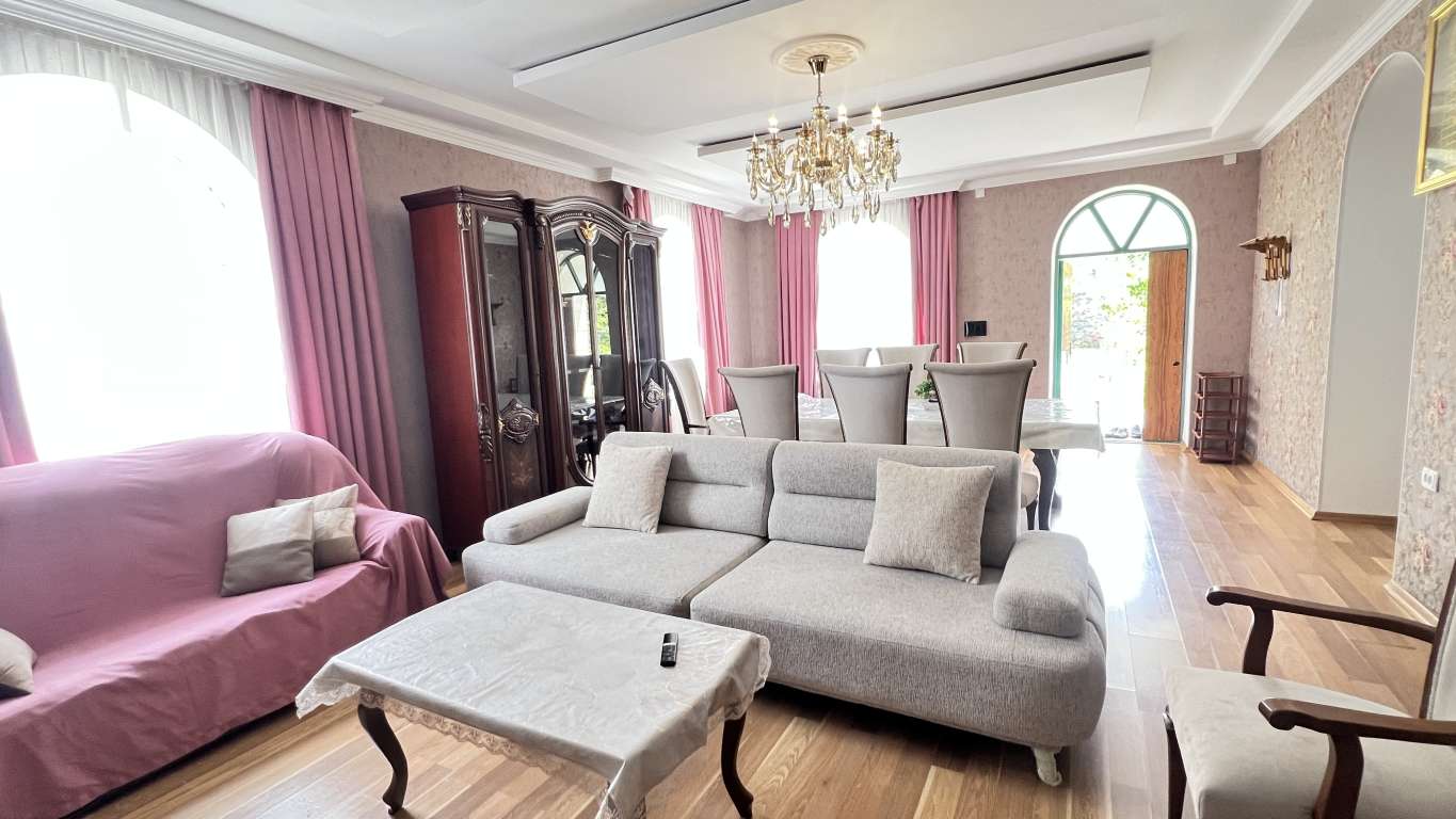 Qəbələ XRRW+WJP, Gebele, Azerbaijan günlük kirayə Həyət evi / Villa 200 AZN-a 5 otaqlı