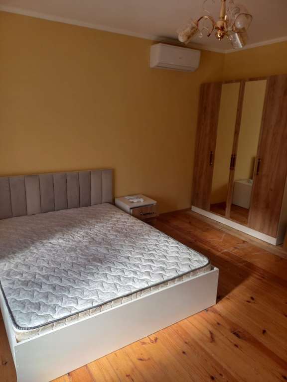 Qəbələ Qəbələ günlük kirayə Həyət evi / Villa 600 AZN-a 4 otaqlı