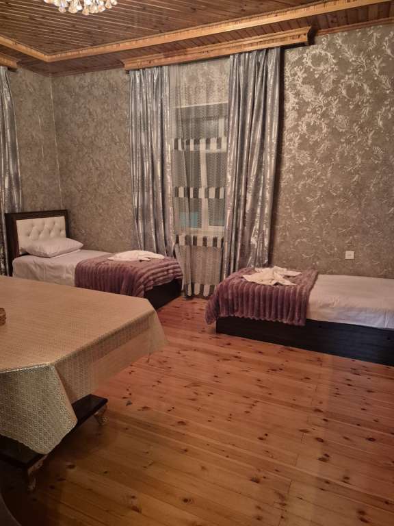 Qəbələ Vəndam günlük kirayə Həyət evi / Villa 260 AZN-a 4 otaqlı