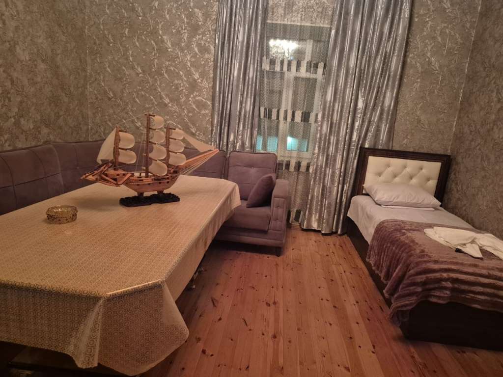 Qəbələ Vəndam günlük kirayə Həyət evi / Villa 260 AZN-a 4 otaqlı
