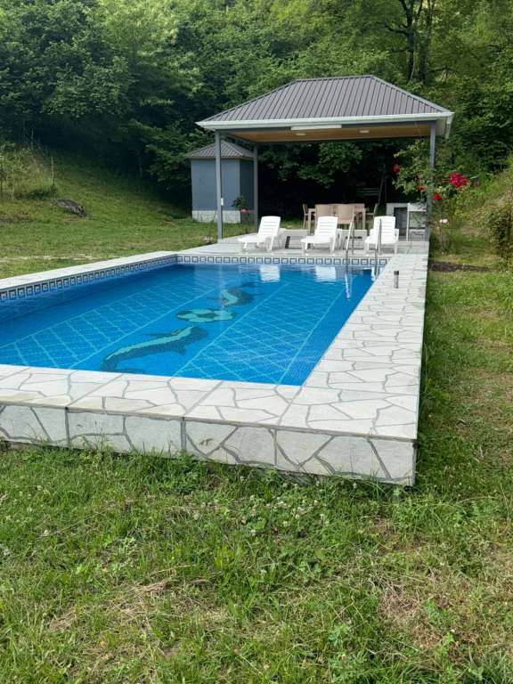 Qəbələ Vəndam günlük kirayə Həyət evi / Villa 250 AZN-a 3 otaqlı