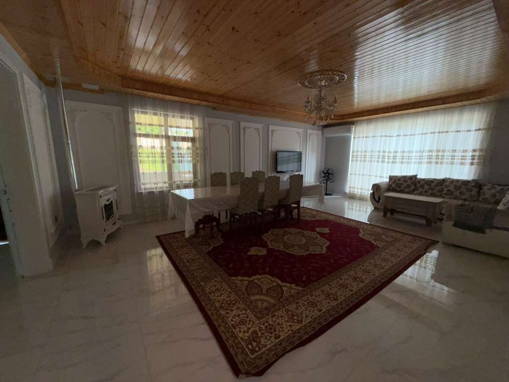 Qəbələ Vəndam günlük kirayə Həyət evi / Villa 250 AZN-a 3 otaqlı