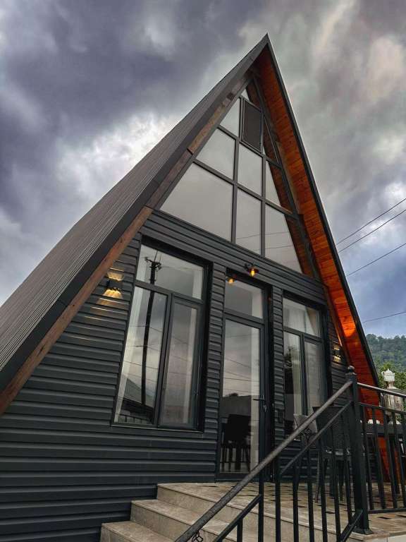 Qəbələ Qəbələ, Azərbaycan günlük kirayə A-Frame 250 AZN-a 4 otaqlı