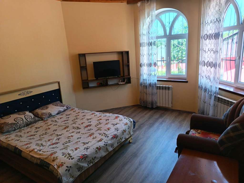 Qəbələ Qəbələ günlük kirayə Həyət evi / Villa 250 AZN-a 3 otaqlı