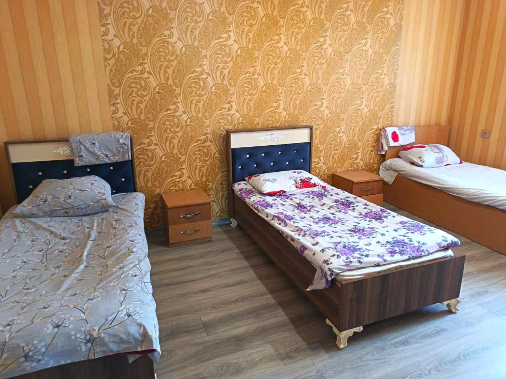 Qəbələ Qəbələ günlük kirayə Həyət evi / Villa 250 AZN-a 3 otaqlı