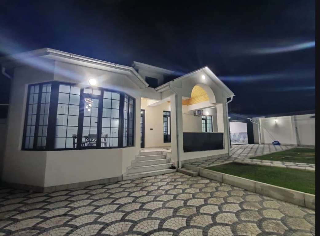 Qəbələ Qəbələ, Azerbaycan Azərbaycanda günlük kirayə Həyət evi / Villa 290 AZN-a 4 otaqlı