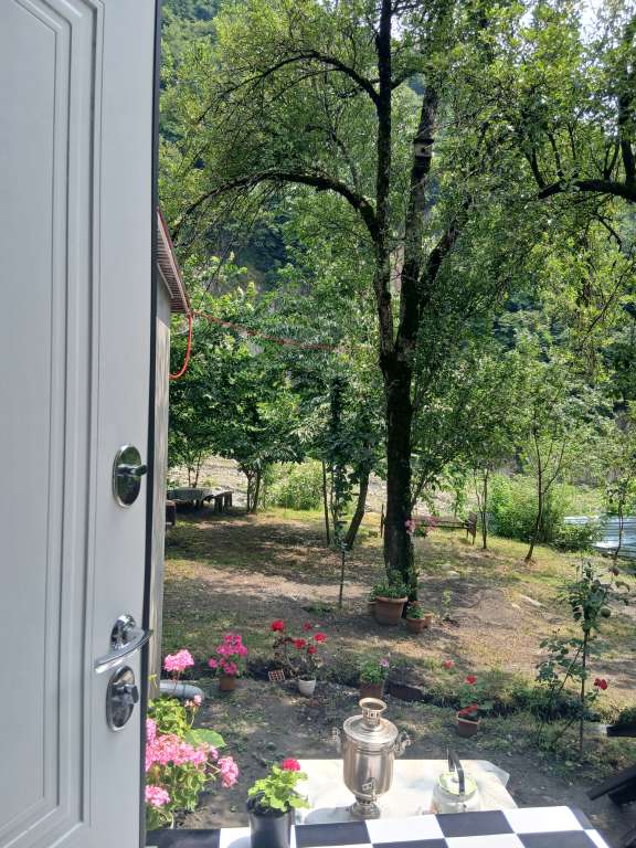 Qax Ağçay, Азербайджан günlük kirayə Həyət evi / Villa 80 AZN-a 2 otaqlı