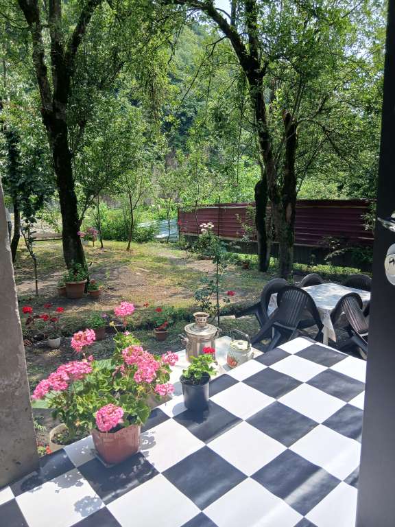 Qax Ağçay, Азербайджан günlük kirayə Həyət evi / Villa 80 AZN-a 2 otaqlı