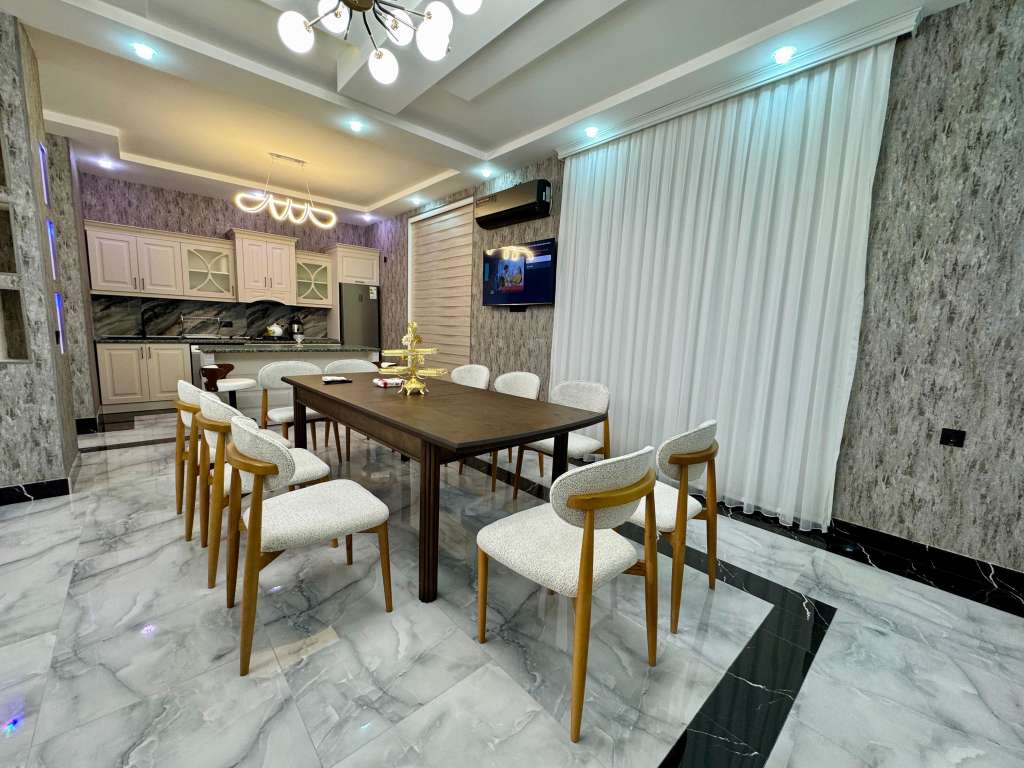 Qəbələ Qəbələ günlük kirayə Həyət evi / Villa 450 AZN-a 5 otaqlı