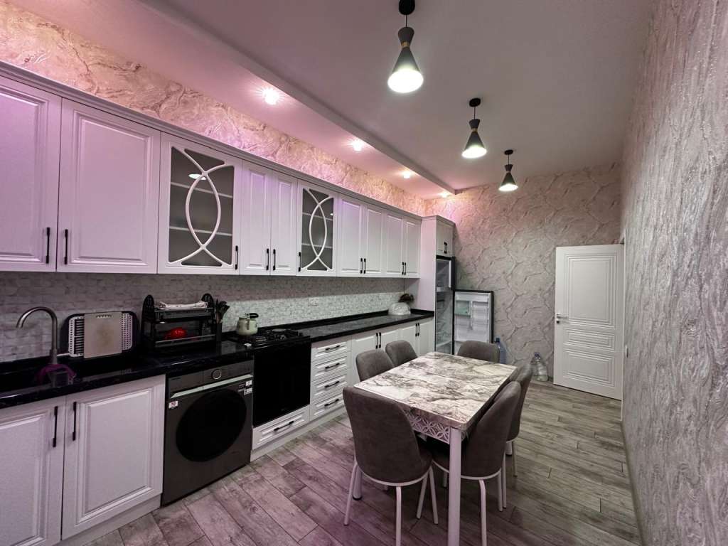 Qəbələ Qəbələ günlük kirayə Həyət evi / Villa 250 AZN-a 3 otaqlı