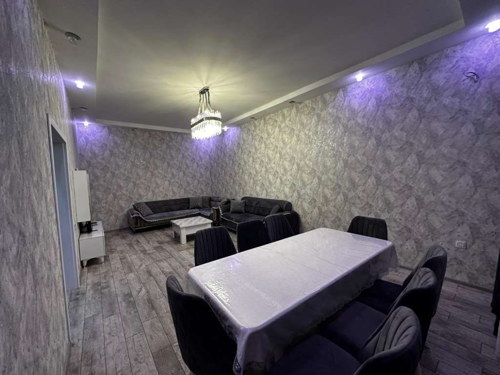 Qəbələ Qəbələ günlük kirayə Həyət evi / Villa 250 AZN-a 3 otaqlı